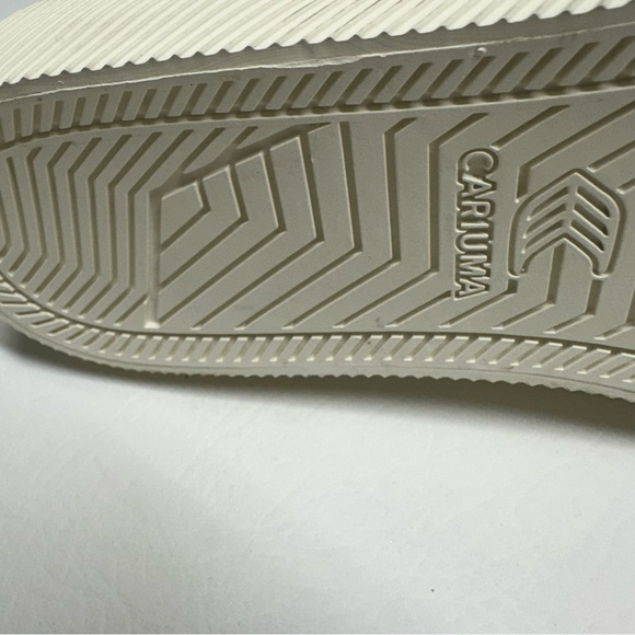 Cariuma Oca high top sneakers size 8.5 men’s 10 women’s nwt - Picture 6 of 8